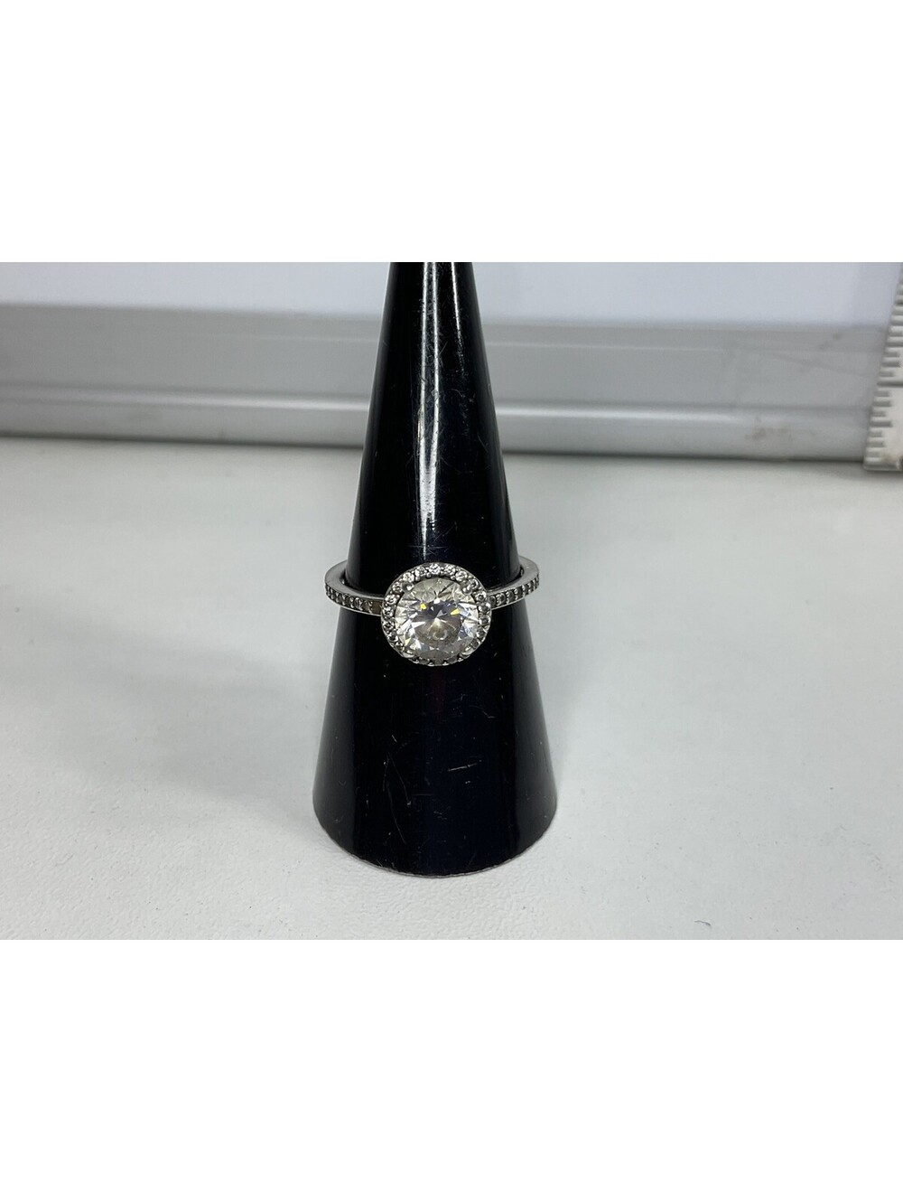 Pandora Round Sparkle Halo Ring Sz 7
